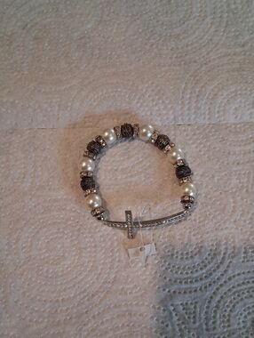 Pearl and Crystal Cross Stretch Bracelet - Silver Tone